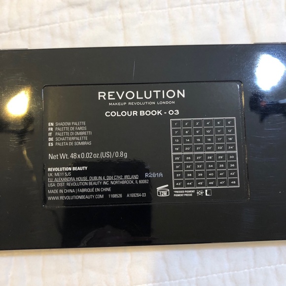 NEW 48 Color Matte & Shimmer Revolution Pallette - Picture 5 of 5
